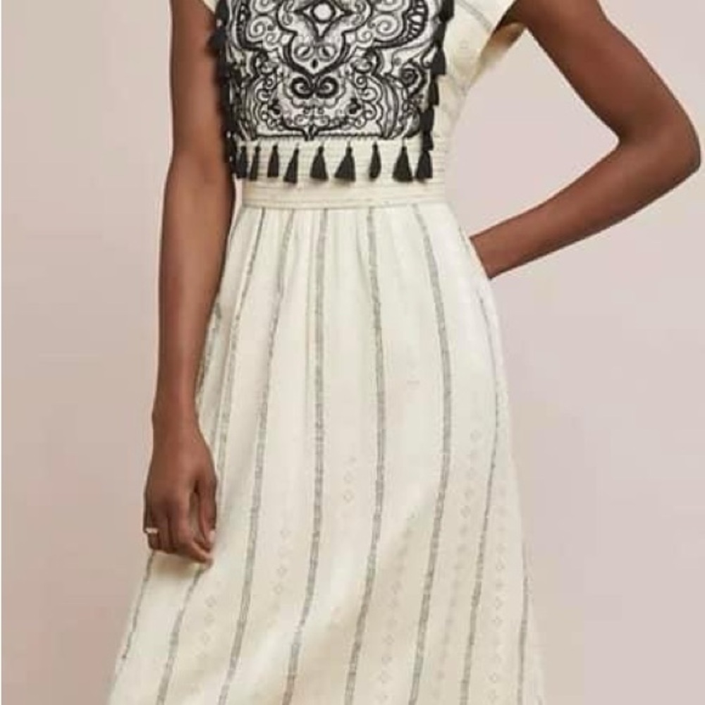 Anthropologie Maeve Anaya embroidered midi dress size 16